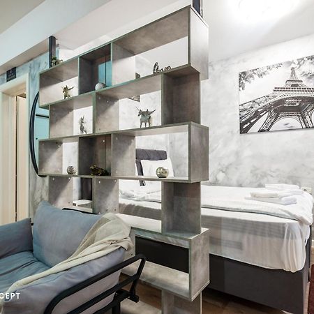 Central Residence Apartment 724 Bukares Bagian luar foto